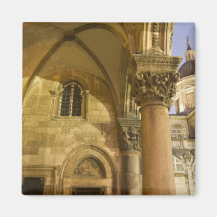 Aimant Palais du Rectorat Arches avec la cathédrale de Du
