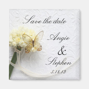 Aimant papillon sur le bouquet de fleurs sauvez l'aimant 