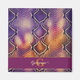 Aimant Peau de serpent chatoyante en violet et or monogra