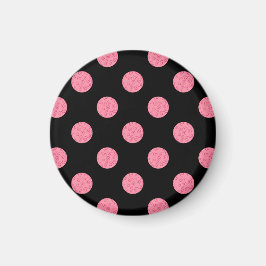 Aimant pois roses tourbillonnant sur arrière - plan noir