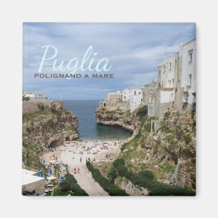Aimant Polignano a Mare plage de la ville dans les Pouill