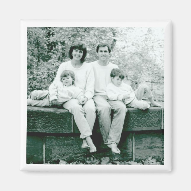 Aimant Portrait de famille classique noir blanc photo gar (Devant)