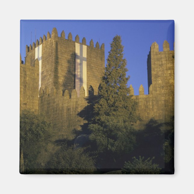 Aimant Portugal, Minho, Guimaraes. Castelo de Sao (Devant)