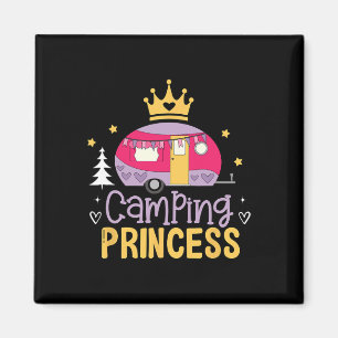 Aimant Princesse de camping caravaneuse aventurière en pl