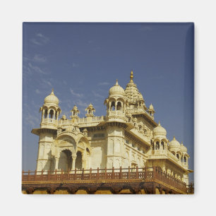 Aimant Rajasthan, Inde Une femme debout et accienne