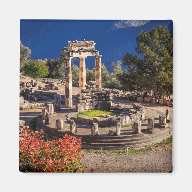 Aimant ruines temple Athina Pronaia dans l'Ancien Delphi (Devant)