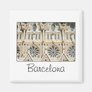 Aimant Sagrada Familia. Façade de passion