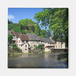 Aimant Segur-le-Château dans l'aimant de la France