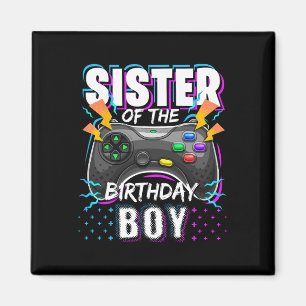 Aimant Sœur du garçon d'anniversaire correspondant jeu vi