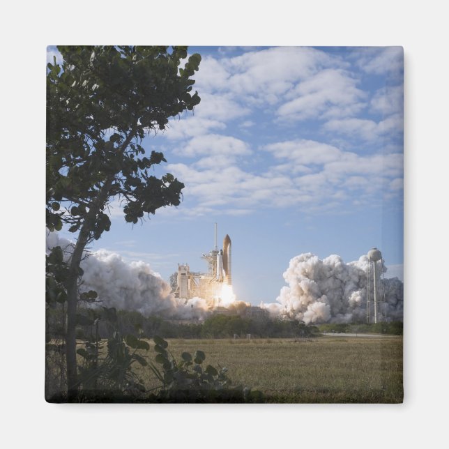 Aimant Space Shuttle Atlantis lève sur 18 (Devant)