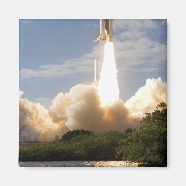 Aimant Space Shuttle Atlantis se lève sur 8 (Devant)