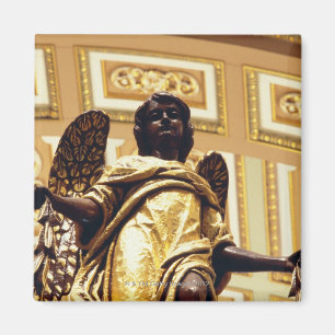 Aimant Statue d'ange en or