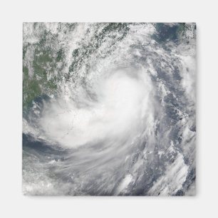 Aimant Tempête tropicale Hagupit