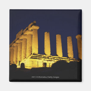 Aimant Temple grec à la nuit avec jaunes et oranges