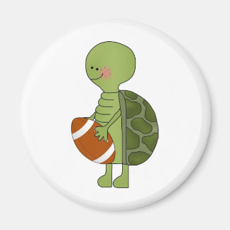 Aimant Tortue jouant au football