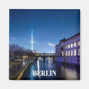 Aimant Tour TV et île musée à Berlin, Allemagne