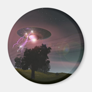 Aimant UFO au-dessus d'aimant des lignes à  haute tensi
