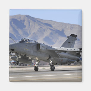 Aimant Un combattant italien de l'Armée de l'Air AMX