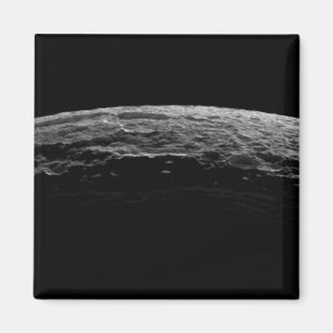 Aimant Un paysage irréel de la lune de Saturne