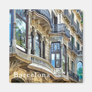 Aimant Une belle architecture complétée par des réflexion