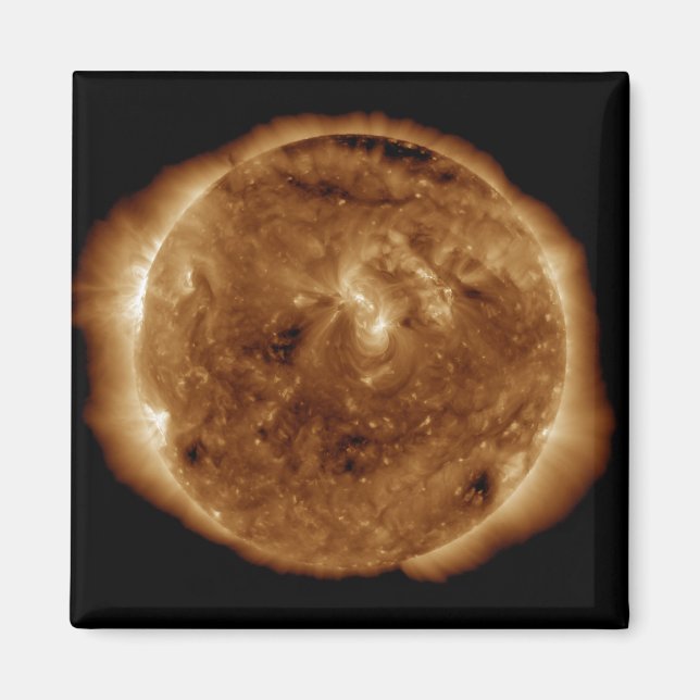 Aimant Une faille sombre dans l'atmosphère du soleil (Devant)