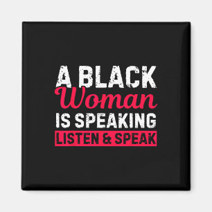 Aimant Une femme noire parle Écoutez et apprenez pour Afr