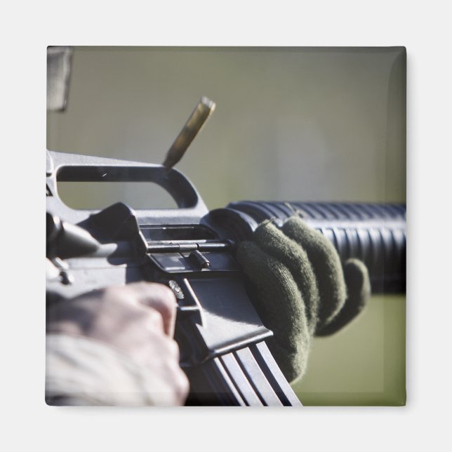 Aimant Une mouche ronde de la chambre d'un M-16A2 (Devant)