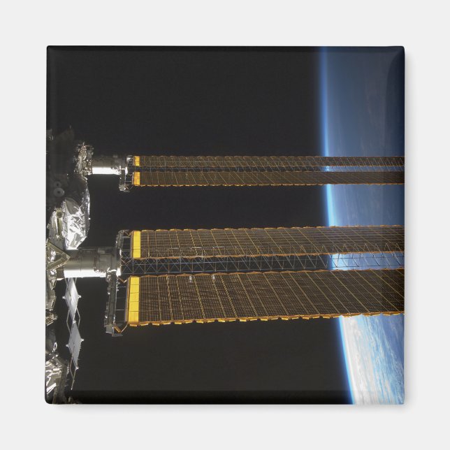 Aimant Une partie de la Station spatiale internationale 2 (Devant)