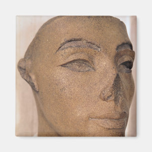 Aimant Une tête royale, probablement de Nefertiti, de