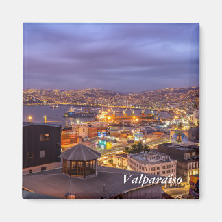 Aimant Valparaiso at Night