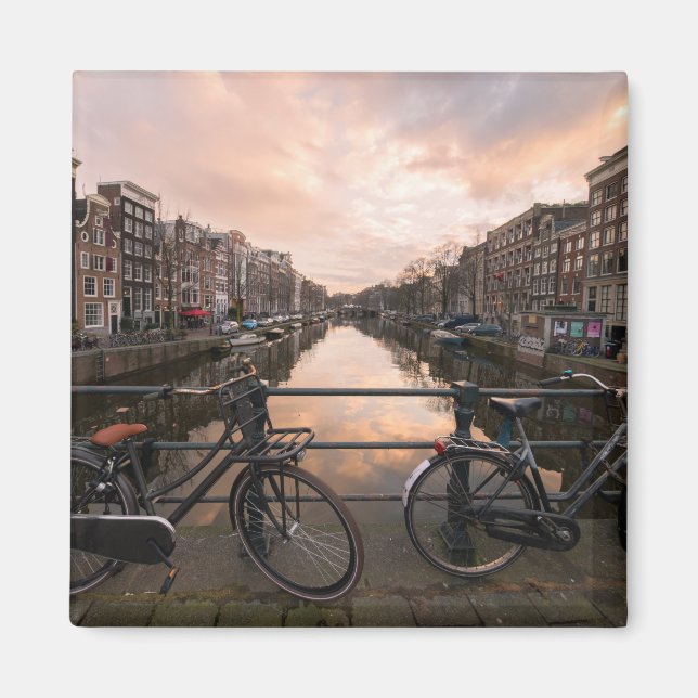 Aimant Vélos au coucher du soleil à Amsterdam (Devant)