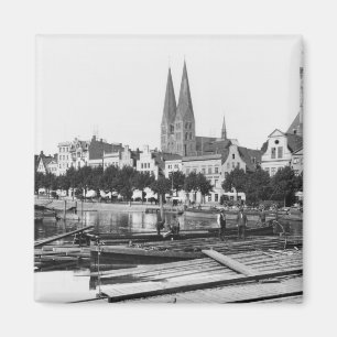 Aimant Vente de bois sur la rivière Trave, Lubeck, c.1910