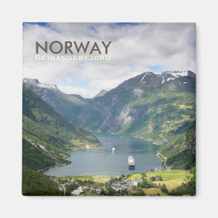 Aimant Vue de Geirangerfjord dans l'aimant carré des