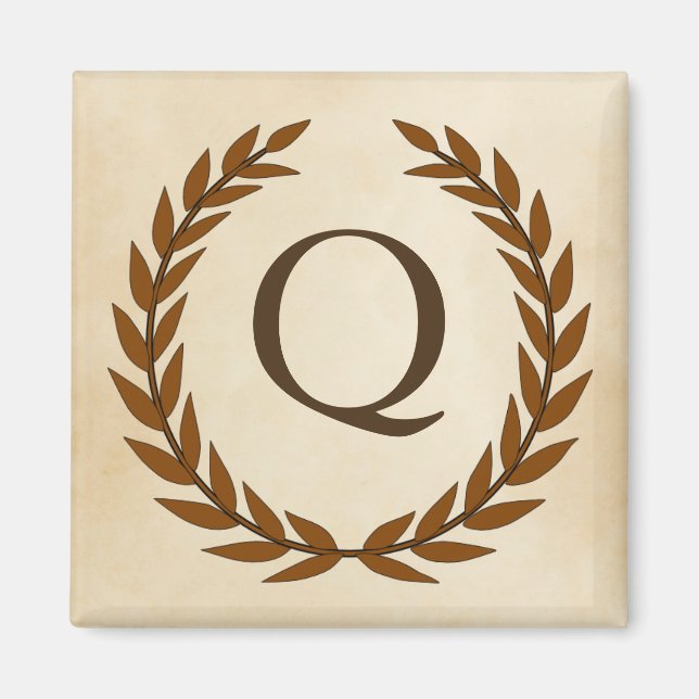 Aimant Wreath Laurel sur le monogramme de parchemin Q ini (Devant)