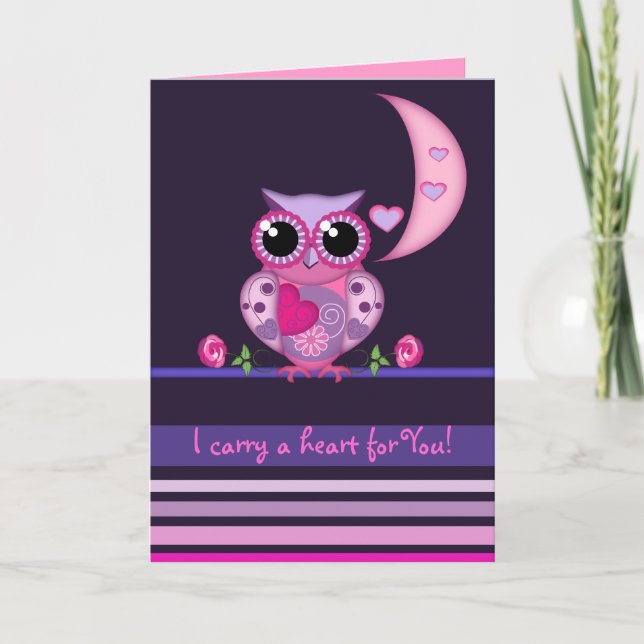 Aimez le hibou portant une carte de coeur avec le (Devant)