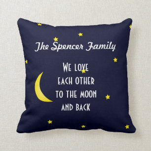 Aimez-vous lune et coussin de famille personnalis