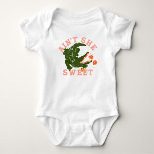 "Aint she Sweet" Niedlicher Alligator Eating Donut Baby Strampler