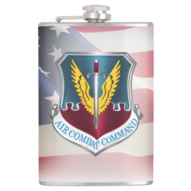 Air Combat Command mit amerikanischer Flagge Flachmann (Vorderseite)
