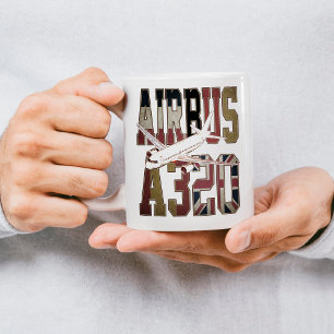 Airbus A320 Jetliner. Vintage Europäische Flaggen Kaffeetasse
