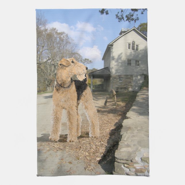 Airedale auf dem stabilen Hof Küchentuch (Vertikal)