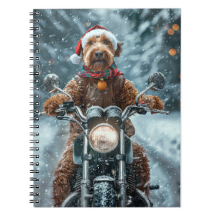 Airedale-Hund fährt auf Motorrad Weihnachten Notizblock