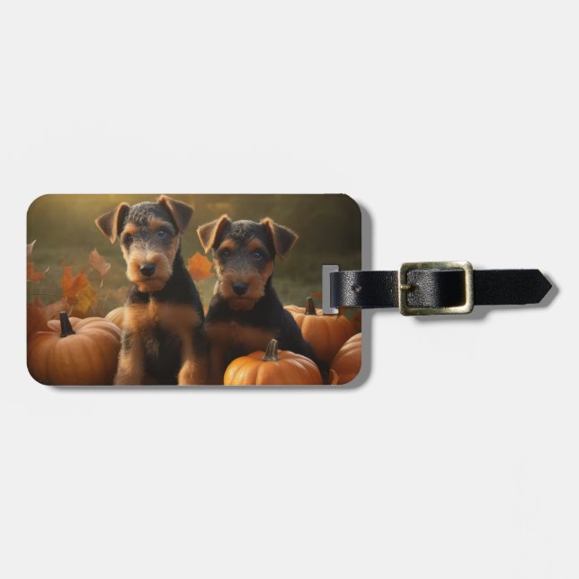 Airedale Welpe Herbst Kürbis Gepäckanhänger (Vorderseite horizontal)