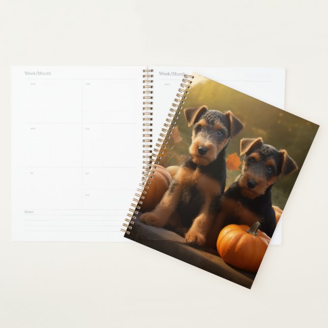 Airedale Welpe Herbst Kürbis Planer (Anzeige)