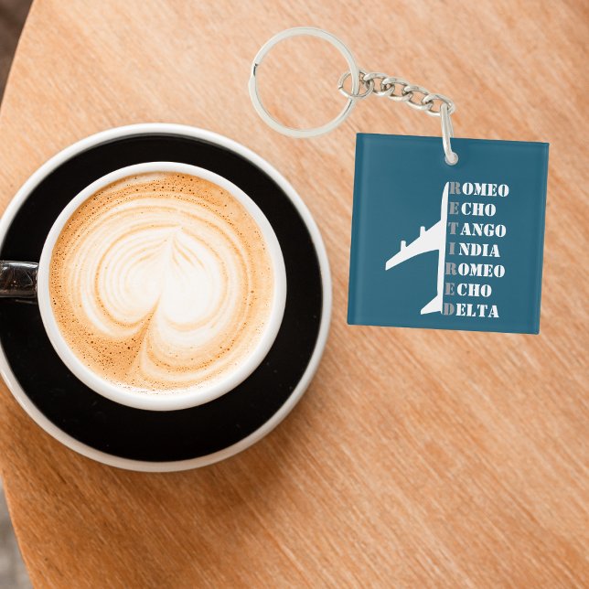 Airplane Retired Nato Phonetic Alphabet Aviation Schlüsselanhänger (Von Creator hochgeladen)