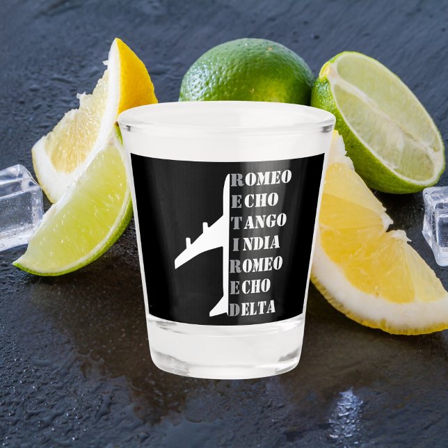 Airplane Retired Nato Phonetic Alphabet Aviation Schnapsglas (Von Creator hochgeladen)