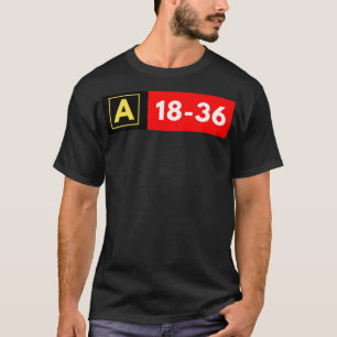 Airport Runway Taxiway-Zeichen  T-Shirt