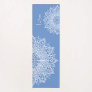 Airy White Mandalases Over Blue Personalisiert Yogamatte