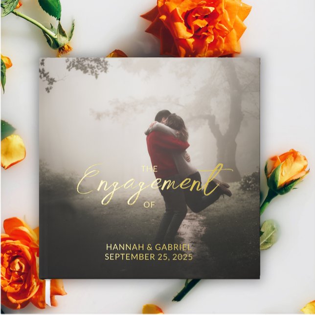 Ajouter Photo Mariage Engagement Party Foil Livre  (The front of the Engagement Party Foil Guest Book (Add Your Photo))