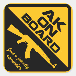 AK47 an Bord des Aufklebers Quadratischer Aufkleber