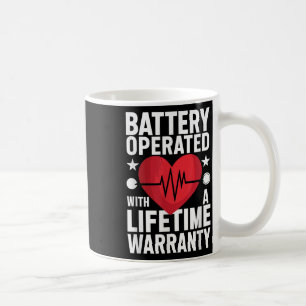 Akku, der mit einem Herz für die lebenslange Garan Kaffeetasse